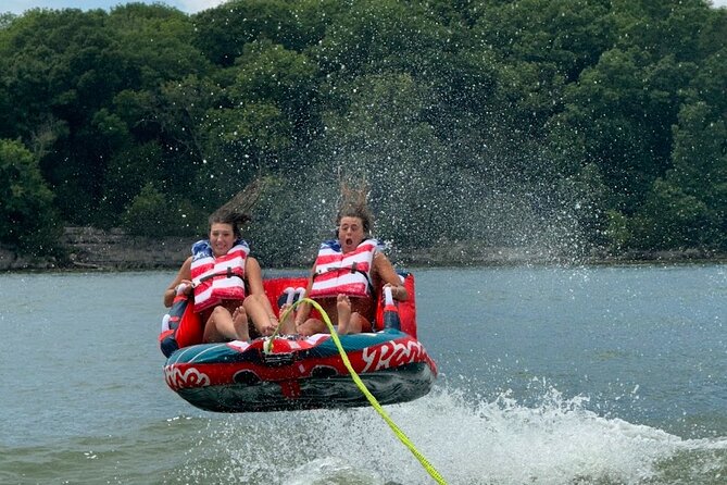 3 Hour 25ft Pontoon Party Boat with Captain up to 12 people - What the Captain Actually Adds to the Experience