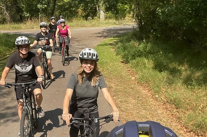 4 Hour 7-speed Bike Rental to Explore Nashville - How to choose your route: longer miles or neighborhood detours