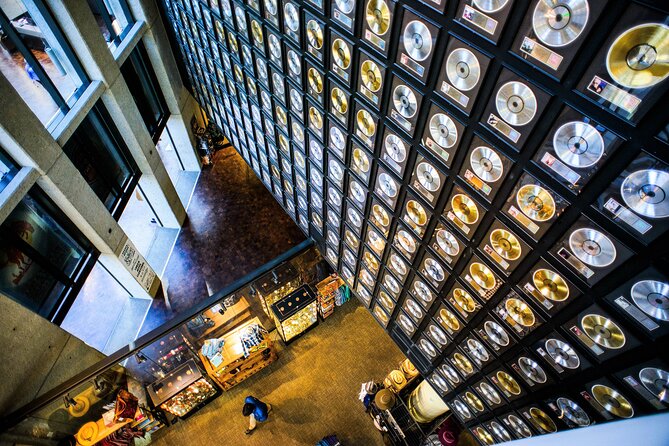 Discover Nashville City Tour with Entry to Ryman & Country Music Hall of Fame - Downtown Nashville and Fort Nashborough: Old Roots on a Time-Saving Loop