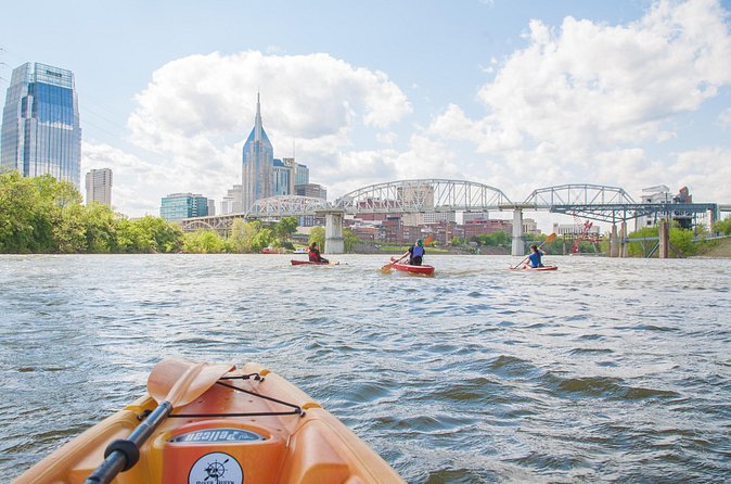 Kayak Scavenger Hunt in Downtown Nashville - Timing and group size: what it means for your experience