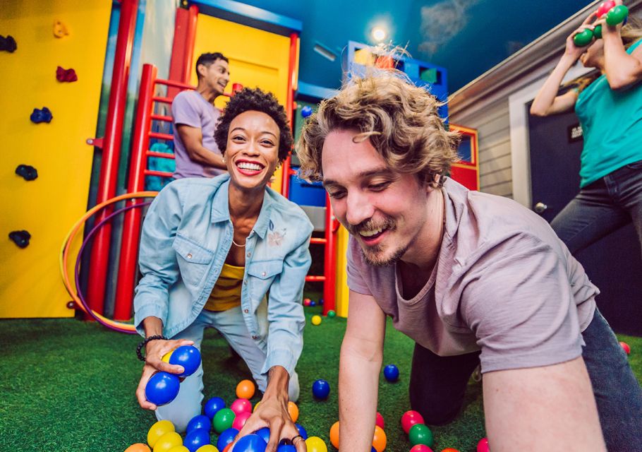 Nashville: 1-Hour Escape Room Adventure in Berry Hill - Inside the 60-minute adventure: teamwork, communication, and puzzle momentum