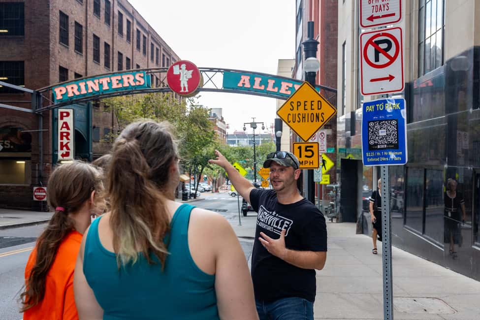 Nashville: 2 Hour History & Highlights Walking Tour - Key things to look for on this Nashville highlights walk