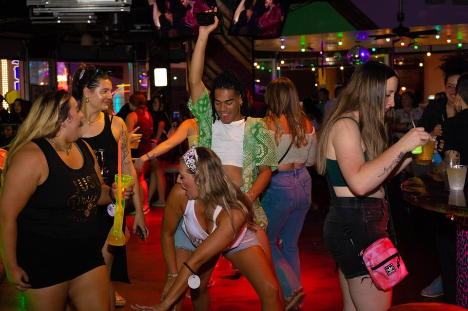 Nashville Bar Crawl: Guided Pub Crawl with Drinks Discounts - Who This Crawl Fits Best (and Who Should Skip It)