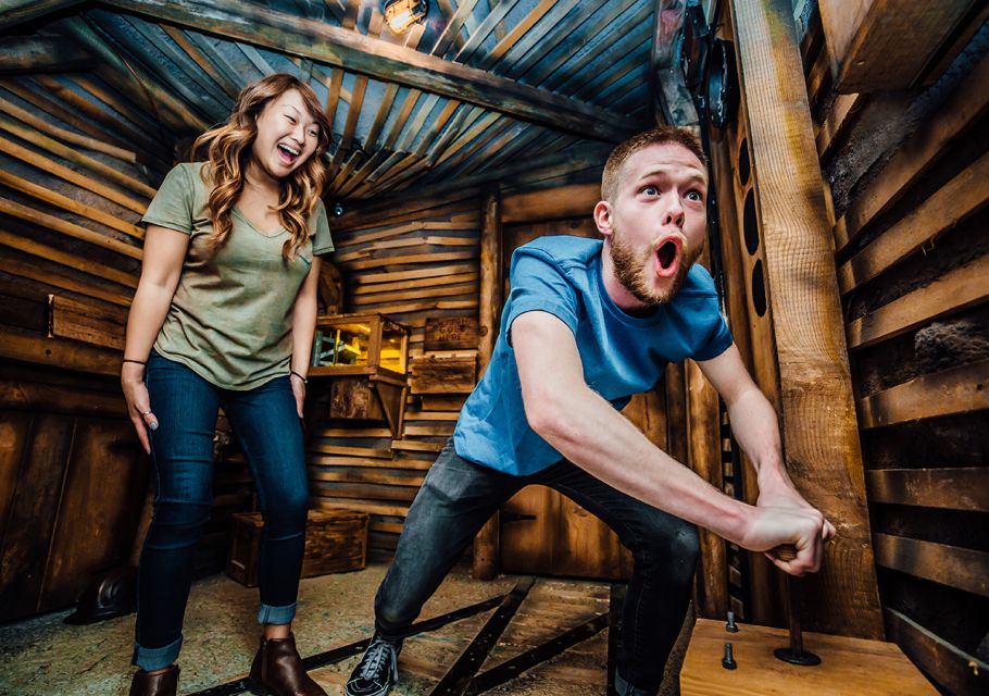 Nashville Downtown: Escape Room Adventure - Inside the rooms: solving tactile puzzles with one-hour pressure
