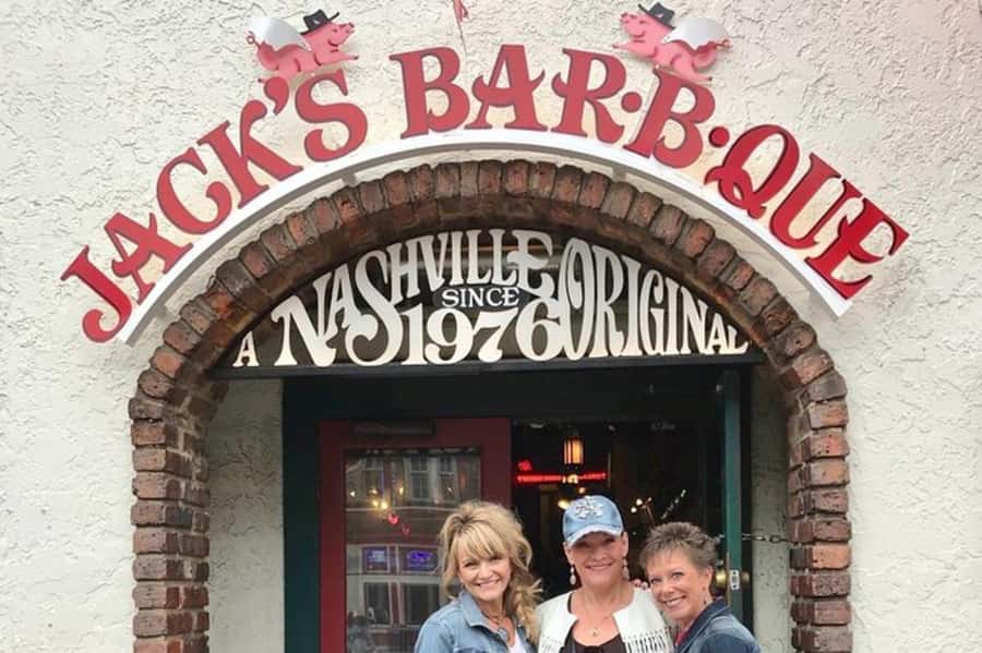 Nashville: Downtown Food, Drink and Sightseeing Walking Tour - Riverfront and the Pedestrian Bridge: photos with a purpose