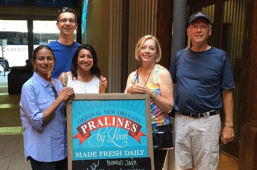 Nashville: Downtown Food, Drink and Sightseeing Walking Tour - Printers Alley ending: a satisfying close within easy reach