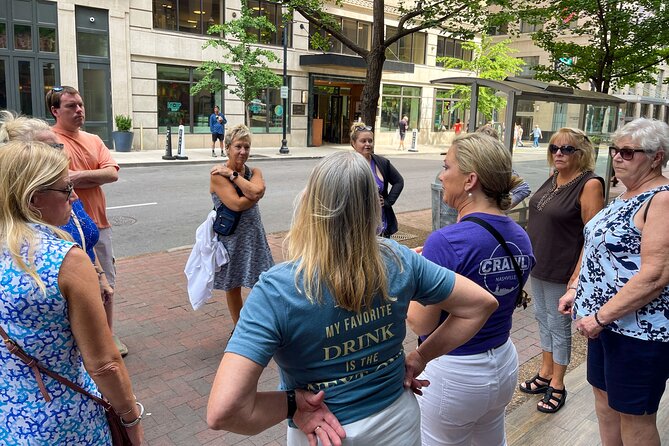 Nashville: Drinkers & Thinkers Pub Crawl - Group Size, Pace, and What to Wear