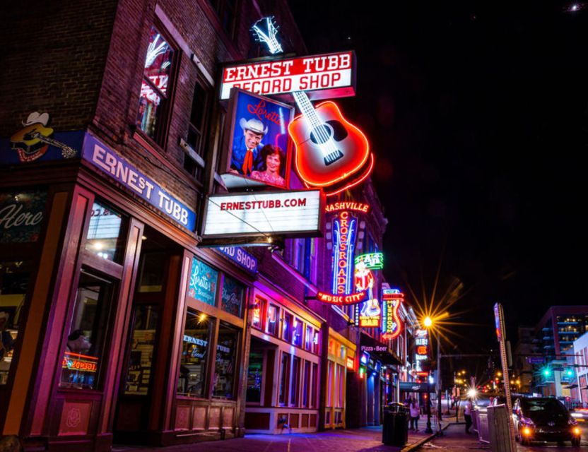 Nashville: Ghosts, Boos and Booze Haunted Pub Crawl - Tootsie’s Orchid Lounge Stop: Lively Energy with a Chilly Edge