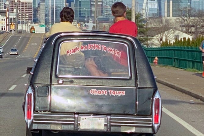 Nashville Haunted Hearse Ghost Tour 1 Hour Shared - Entering Haunted Nashville: The 1-Hour Flow