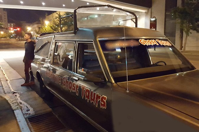 Nashville Haunted Hearse Ghost Tour 1 Hour Shared - Stop 5: Hume-Fogg Academic High School and the Catacombs Story