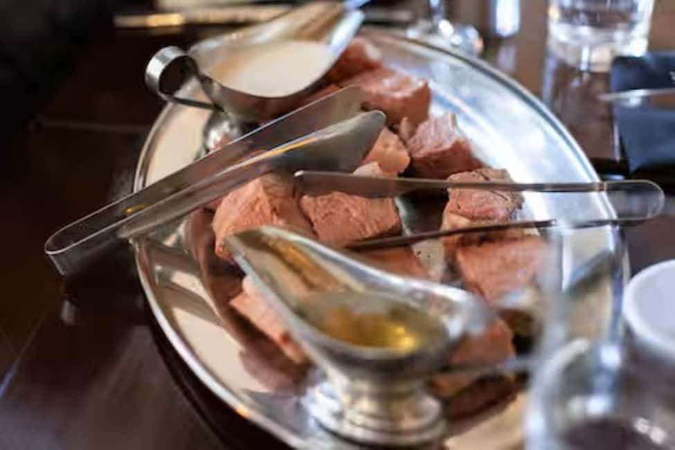 Nashville: Intimate Speakeasy Cocktail and Appetizer Tour - Who this tour is best for (and who should skip it)