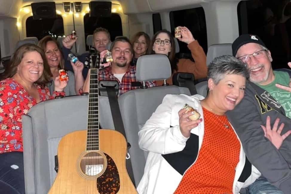 Nashville: Jack Daniel's Distillery Tour with BBQ and Music - Lynchburg town square time plus BBQ lunch: a real mid-day reset