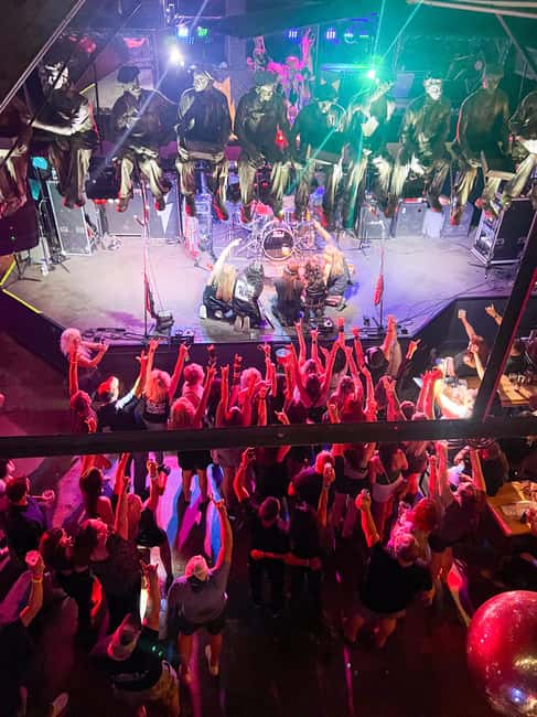 Nashville: Live Music Bar Crawl with Local Artists - Price and Logistics: Is $35 a Good Deal for Two Hours?