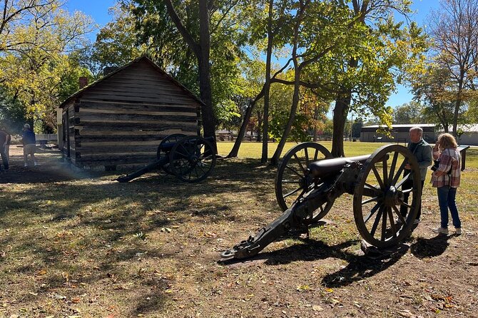 Nashville Music, History and Hidden Gems Tour - Music Row, Belmont Mansion, and Vanderbilt: the city’s power centers