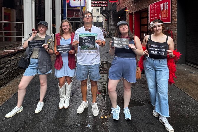 Nashville Noir: Murder Mystery Game & Pub Crawl - Urban Cowboy Bar: the group gets louder and the case tightens