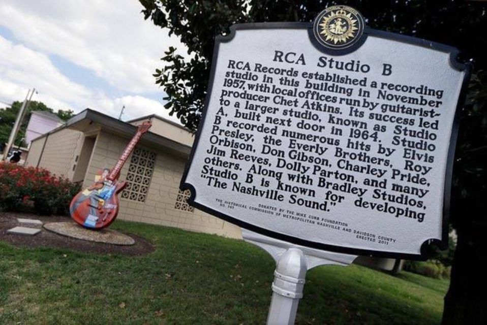 Nashville: Private City Tour with Local Singer-Songwriter - Key things I’d circle before you book