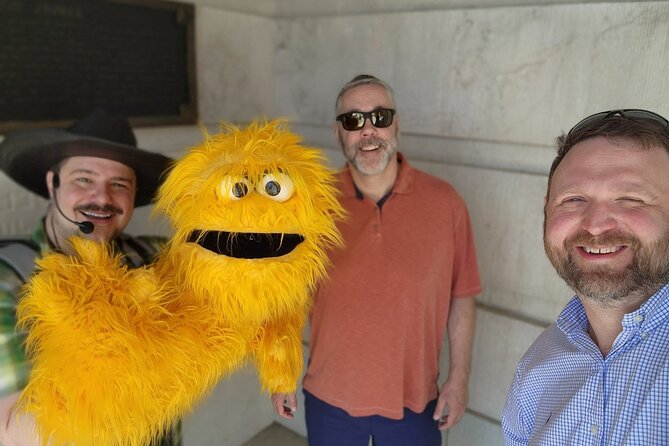 Nashville Puppet and Sightseeing Tour - Timing, pace, and group size in a one-hour loop