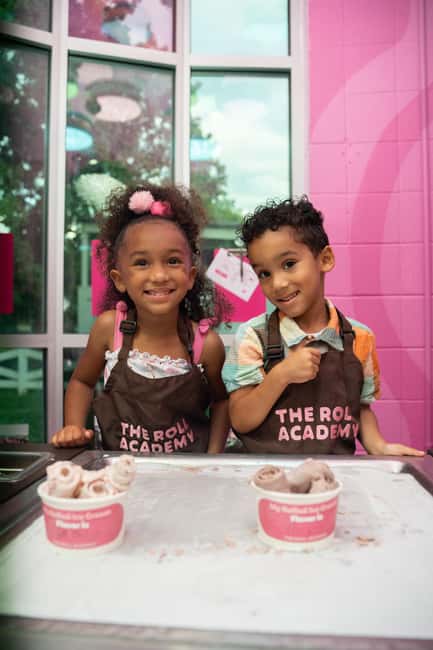 Nashville: Rolled Ice Cream Class - Photo-friendly moments and your Roll Academy apron