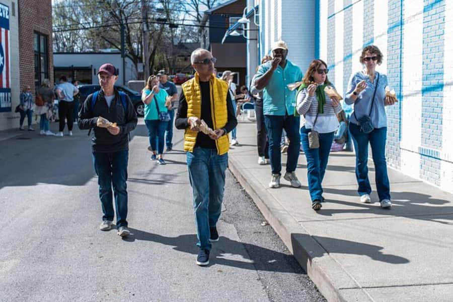 Nashville: Taste of Nashville Food and Sightseeing Van Tour - How the route connects food stops with real Nashville landmarks