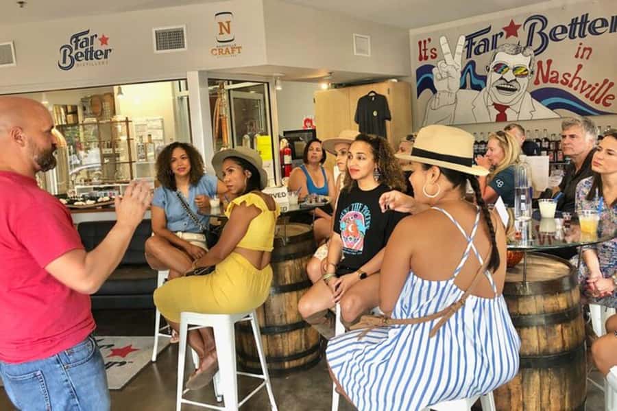 Nashville: Taste of Nashville Food and Sightseeing Van Tour - Meet outside Dabble Studio and ride with the right Harrison Street