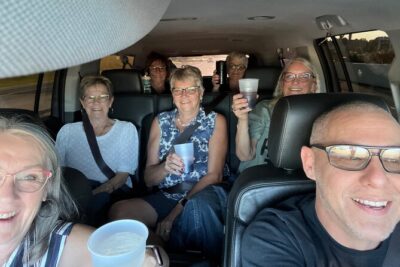NASHVILLE to ANYWHERE Day Trip for up to 7 passenger - The Ride Details: Black Chevy Suburban Comfort for Up to 7