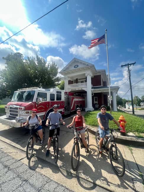 Nashville's Hidden Gems E-bike Tour - Lower Broadway and Printer’s Alley: The Fun Part With a Side of Past