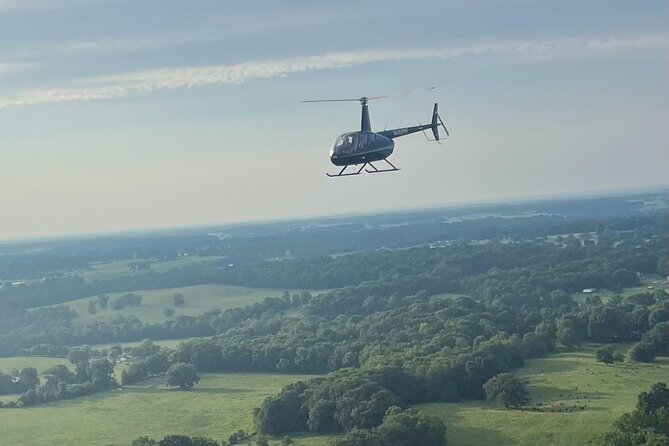 Scenic River & Nature Helicopter Tour from Nashville - Who should book this helicopter tour (and who should think twice)